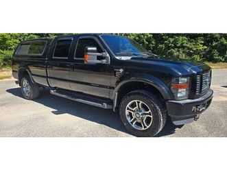 2010 ford f350 sd harley davidson edition, 82k