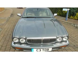 2002 daimler xj series 3