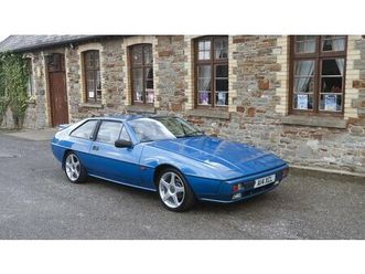 1988 lotus excel se à vendre par enchère