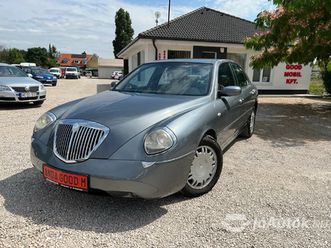 zafira tourer 2.0 cdti active (7 személyes )