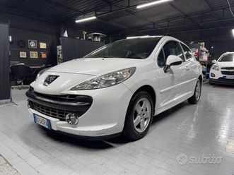 peugeot 207 1.4 vti active carplay neopatentati
