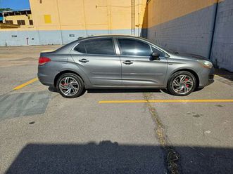 lounge exclusive 1.6 turbo 4p aut.