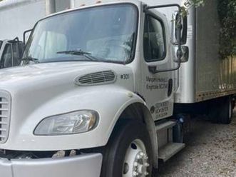 2017 freightliner box truck