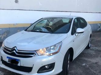 lounge exclusive 1.6 turbo 4p aut.