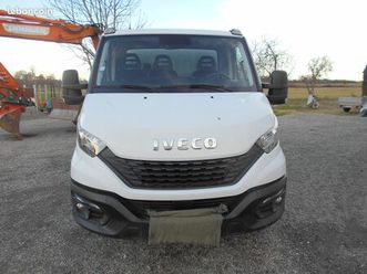 iveco benne caisson 35.160, 3l 160cv, 136720 km, année 12/07/2021