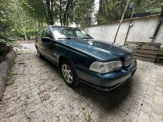volvo s70 2.5 10v (mfk 2024)