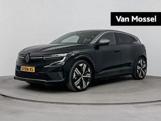 renault megane e-tech ev60 optimum charge iconic 220pk | harman kardon audio | volleder interieur | adaptieve cruise | 20'' inch velgen | 360 camera | apple car