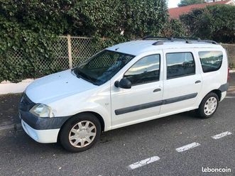 dacia logan diesel- pratique avec ses portes arrières- 258000km - batterie et démarreur remplacés chez garagiste landais, factures à disposition - roule bien