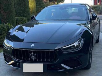 ghibli iii 20213.0 v6 modena s q4 430cv auto