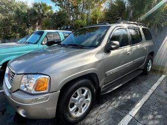2003 gmc envoy xl v6.