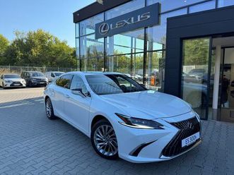 lexus es 300h luxury cvt