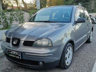seat arosa 1.0 benz 50cv - si neopatentati