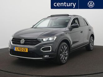 volkswagen t-roc 1.0 tsi style / panodak / adap. cruise / led