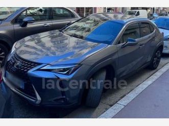 2.0 250h 2wd premium edition