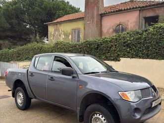 mitsubishi l200 2.5 di-d cd strakar 2wd