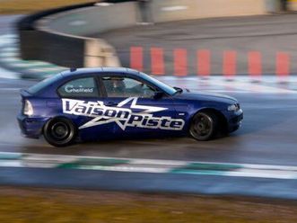 bmw 325ti drift toute équipée