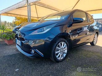 toyota aygo 1.0 vvt-i x-cool gar rate