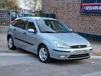 ② ford focus 2004 1.6 essence 134 dkm/automatique/1 an de gara — ford — 2ememain
