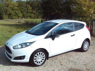 ② ford fiesta 80dkm lichte vracht=uniek ! eu6 a/c 5200+ nw st — ford — 2ememain