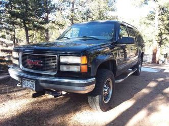 gmc suburban 2500 454mpi 1999 low miles