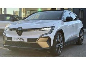② renault mégane e-tech electric iconic long range 450km ac22 — renault — 2ememain