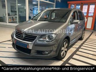 volkswagen touran crosstouran automatik *7 sitze*pdc*camera