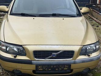 volvo s60 2,4, 2002 god.