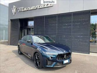 3.8 v8 ultima 580cv auto **aziendale**