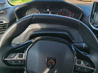 peugeot 208 black edition