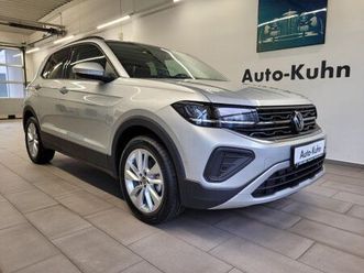volkswagen t-cross life 1,0 tsi 85kw dsg rear view,klima,lm