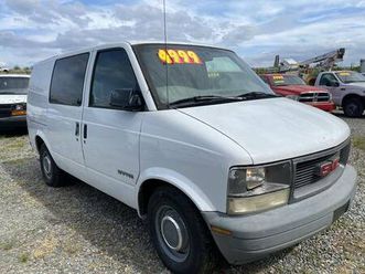 1999 gmc safari cargo van $5,999