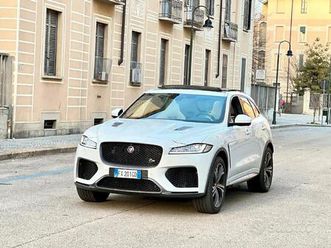 jaguar f-pace 5.0 v8 550 cv awd aut. svr
