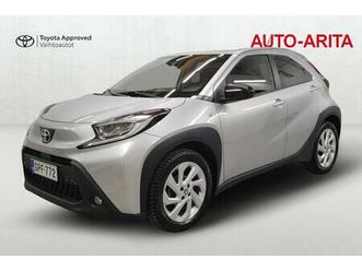 1,0 vvt-i play edition multidrive s