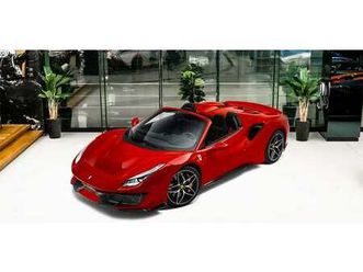 ferrari 488 pista spider 3.9l v8 twin-turbocharged engine