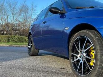 ② alpha roméo 156 break — alfa romeo — 2ememain