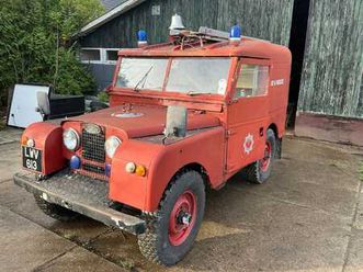 land rover 80 série 1 véhicule de pompiers 4x4 de 1955