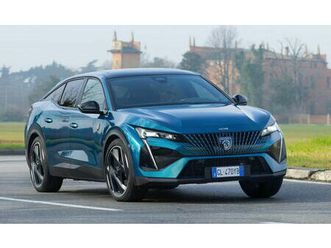 peugeot 408 1.2 hybrid gt 145cv e-dsc6 del 2025 usata a alessandria