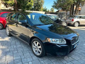 volvo v 50 1.6 diesel 110 cv