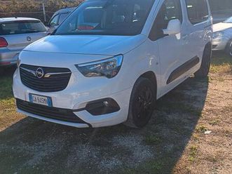 opel combo life 1.5d 130 cv s&s at8 innovation xl