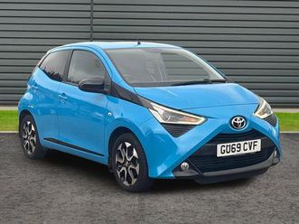 toyota aygo x-trend hatchback's 1.0 vvt-i x-trend euro 6 5dr