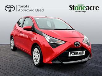 toyota aygo x-play hatchback's 1.0 vvt-i x-play x-shift euro 6 5dr