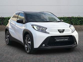 toyota aygo x edge hatchback's 1.0 vvt-i edge euro 6 (start/stop) 5dr