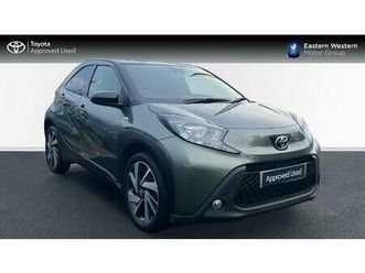 toyota aygo x edge hatchback's 1.0 vvt-i edge euro 6 (start/stop) 5dr