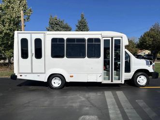 2015 ford e-450 15 passenger shuttle bus