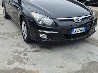 hyundai i30 cw 1.6 crdi 90cv 6m.