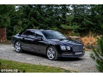 bentley flying spur mulliner