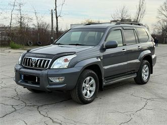 toyota land cruiser prado an. 2005