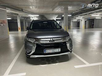 mitsubishi outlander 2.2 di-d 4wd 100th edition 7 sed. avt.