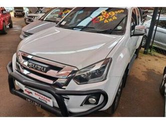 2018 isuzu kb 300 d-teq lx 4x4 extended cab