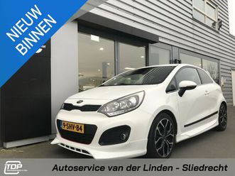 kia rio - 1.2 plus pack sport 3deurs